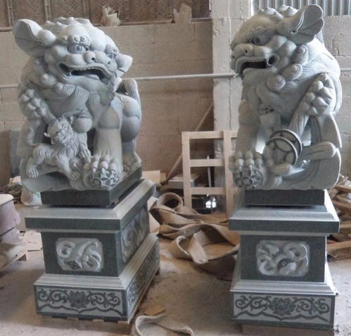 石雕獅子價(jià)格一般是多少錢一對(duì)？影響價(jià)格的因素有哪些？