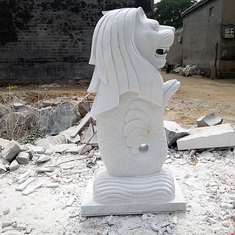 石雕魚(yú)尾獅噴泉 漢白玉中的神韻與傳承
